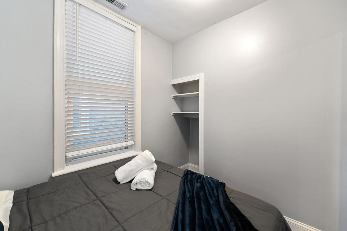 Stylish 2Br Urban Retreat In River West Chicago Exteriör bild