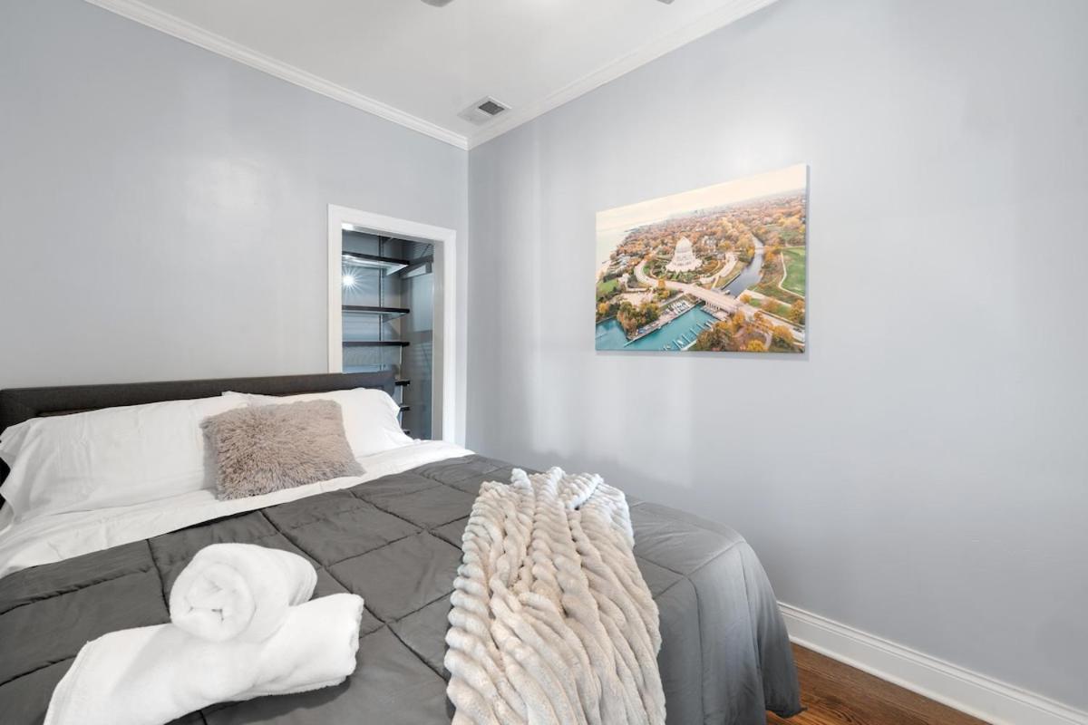 Stylish 2Br Urban Retreat In River West Chicago Exteriör bild