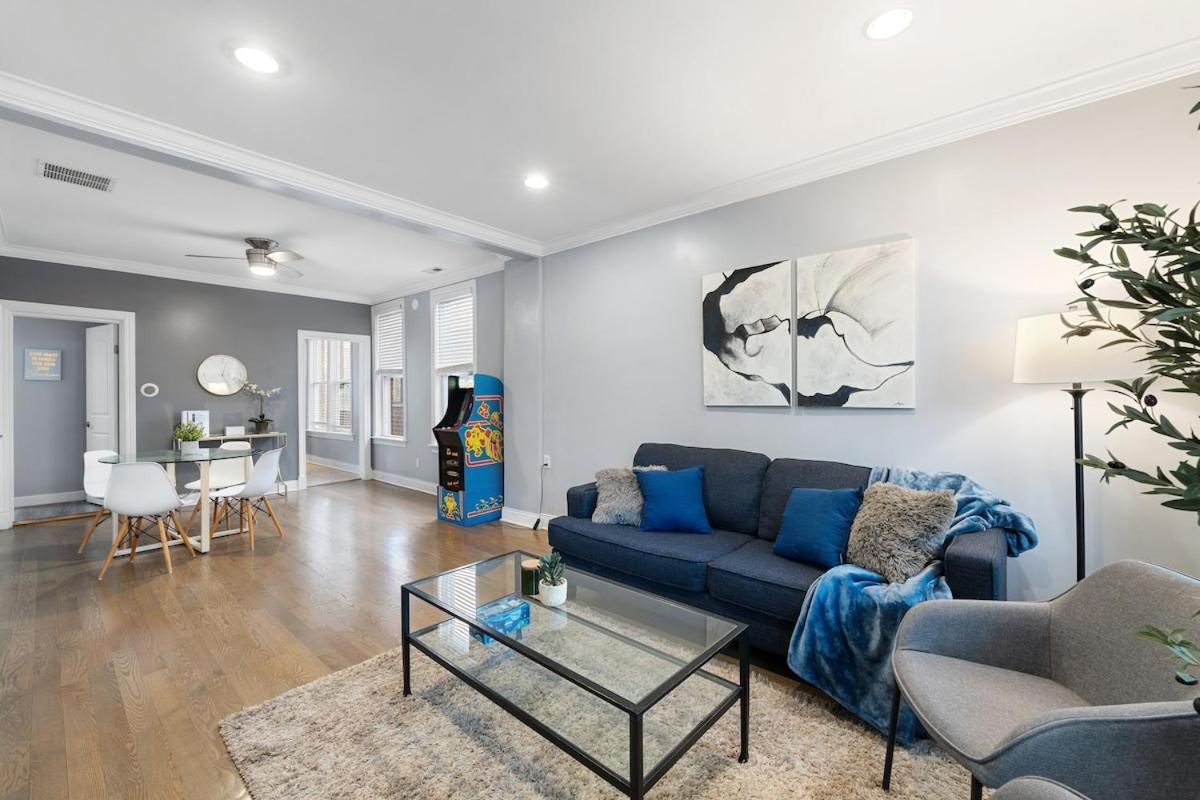 Stylish 2Br Urban Retreat In River West Chicago Exteriör bild