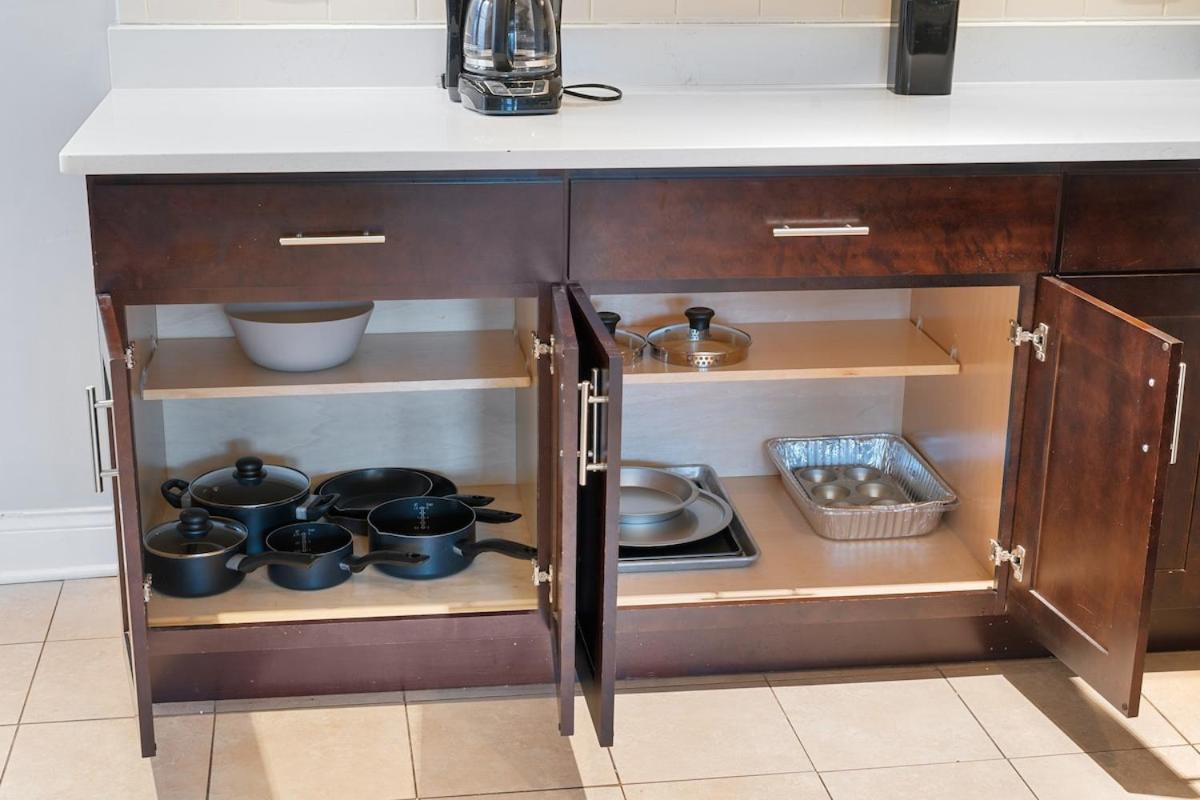 Stylish 2Br Urban Retreat In River West Chicago Exteriör bild