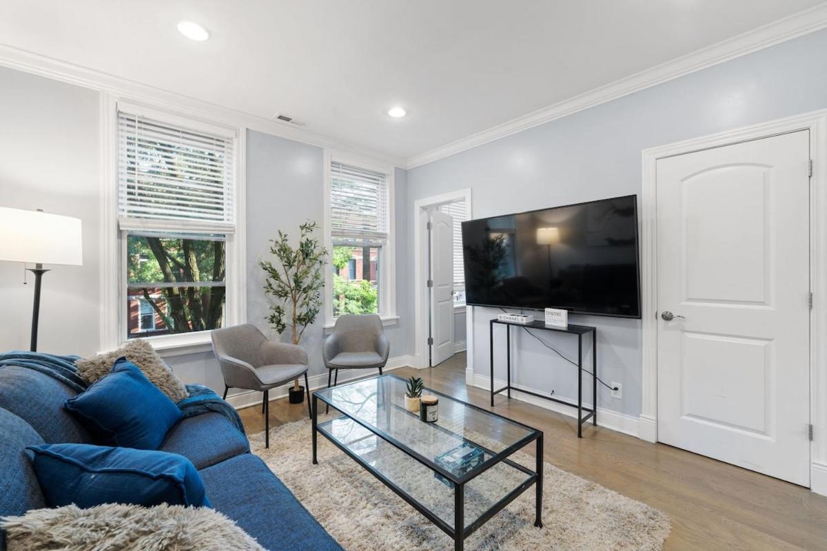 Stylish 2Br Urban Retreat In River West Chicago Exteriör bild