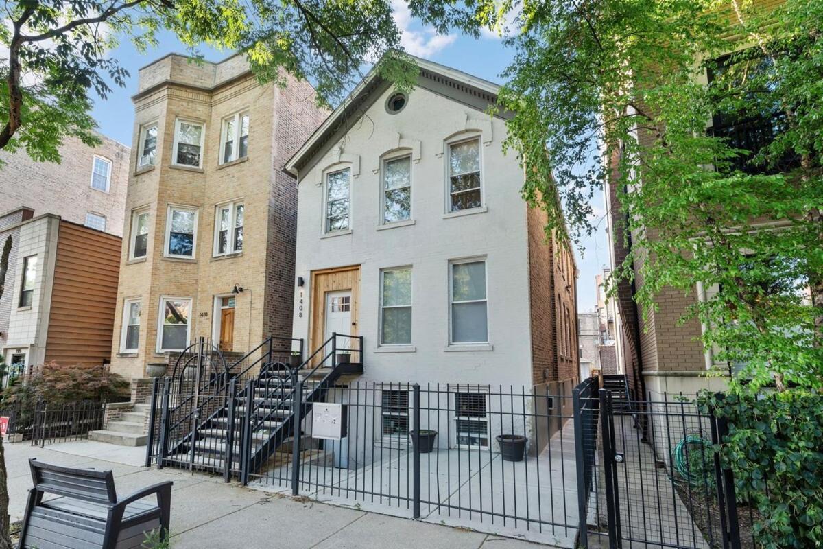 Stylish 2Br Urban Retreat In River West Chicago Exteriör bild